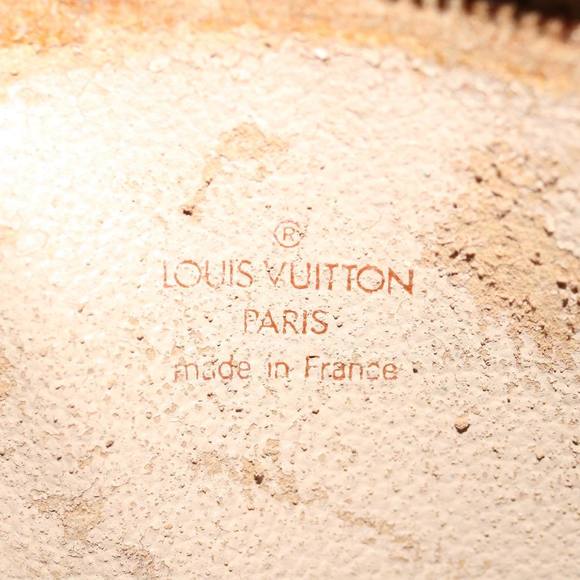 LOUIS VUITTON Monogram Trousse Demi Ronde Cosmetic Pouch M47520 LV Auth 70486 - Picture 9 of 16